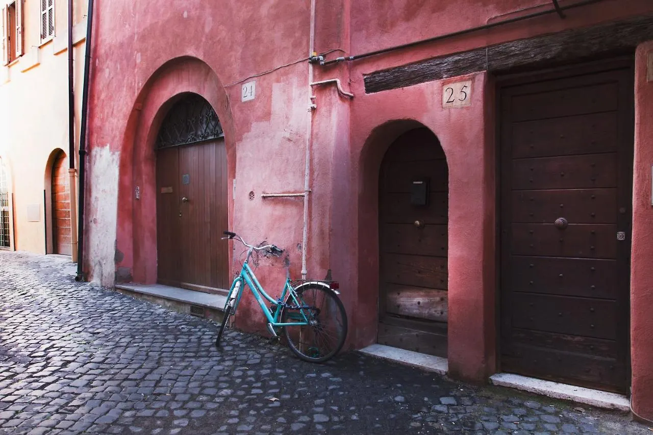 Trasteverehome - Santa Cecilia In Trastevere With Balcony Rome Italy